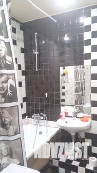 1-к квартира, посуточно, 43м2, 1/1 этаж