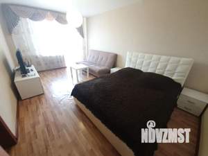 1-к квартира, посуточно, 41м2, 3/10 этаж