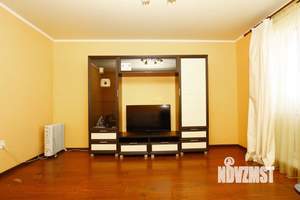 2-к квартира, посуточно, 65м2, 1/1 этаж
