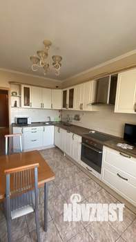 3-к квартира, на длительный срок, 108м2, 6/10 этаж