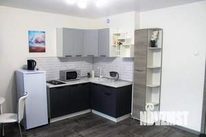 Студия квартира, посуточно, 24м2, 10/18 этаж