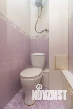 2-к квартира, посуточно, 65м2, 8/10 этаж