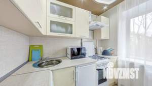 2-к квартира, посуточно, 45м2, 3/5 этаж