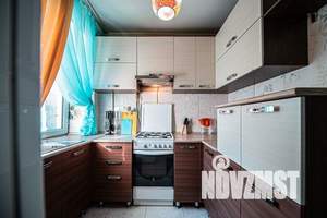 2-к квартира, посуточно, 52м2, 4/4 этаж