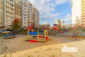 1-к квартира, посуточно, 46м2, 1/1 этаж