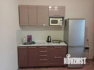 1-к квартира, посуточно, 42м2, 2/10 этаж