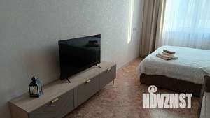 1-к квартира, посуточно, 36м2, 2/10 этаж