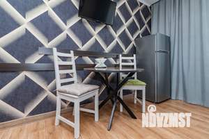 Студия квартира, посуточно, 24м2, 3/10 этаж