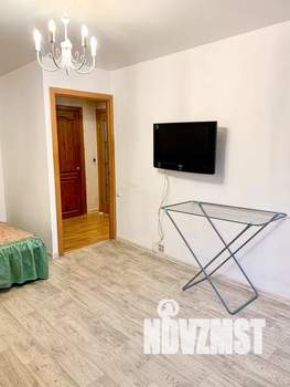 1-к квартира, посуточно, 33м2, 2/9 этаж