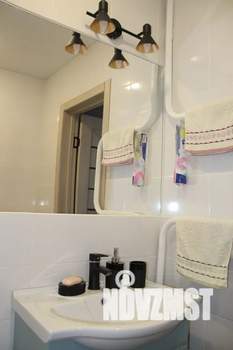 1-к квартира, посуточно, 43м2, 6/10 этаж