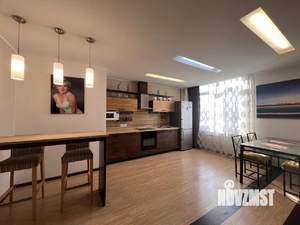 2-к квартира, на длительный срок, 85м2, 2/6 этаж
