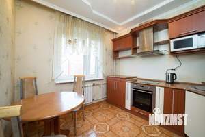 2-к квартира, посуточно, 70м2, 1/1 этаж