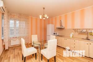 1-к квартира, посуточно, 52м2, 5/15 этаж