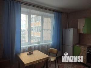 1-к квартира, посуточно, 38м2, 7/12 этаж