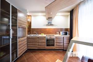 2-к квартира, посуточно, 60м2, 1/1 этаж