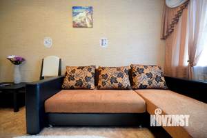 4-к квартира, посуточно, 82м2, 4/5 этаж