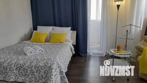 Студия квартира, посуточно, 35м2, 6/20 этаж