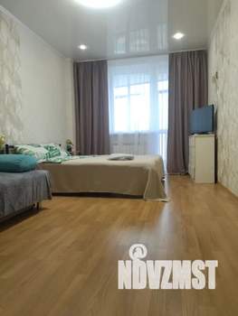 1-к квартира, посуточно, 40м2, 12/20 этаж