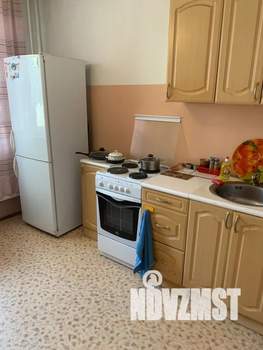 1-к квартира, посуточно, 40м2, 4/10 этаж