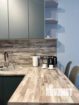 Студия квартира, посуточно, 35м2, 18/22 этаж