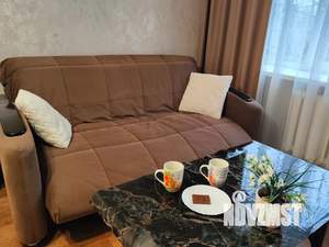 1-к квартира, посуточно, 32м2, 3/5 этаж