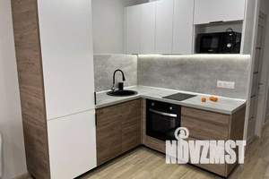 1-к квартира, посуточно, 42м2, 12/16 этаж