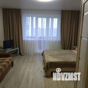 1-к квартира, посуточно, 40м2, 9/9 этаж