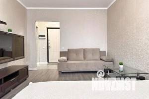 1-к квартира, посуточно, 42м2, 9/18 этаж