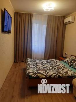 1-к квартира, посуточно, 35м2, 1/10 этаж