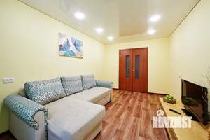 2-к квартира, посуточно, 46м2, 4/5 этаж