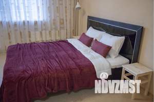 1-к квартира, посуточно, 44м2, 7/10 этаж