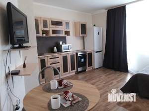 Студия квартира, посуточно, 32м2, 8/20 этаж