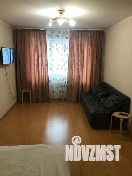 1-к квартира, посуточно, 38м2, 1/5 этаж