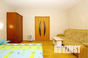 1-к квартира, посуточно, 43м2, 7/11 этаж