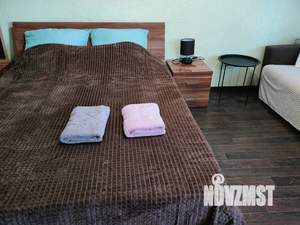 Студия квартира, посуточно, 33м2, 2/5 этаж