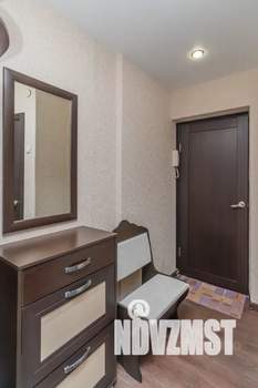 1-к квартира, посуточно, 38м2, 3/5 этаж