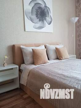 Студия квартира, посуточно, 30м2, 11/20 этаж