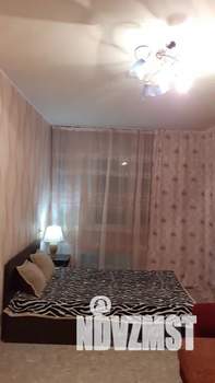 2-к квартира, посуточно, 60м2, 1/10 этаж