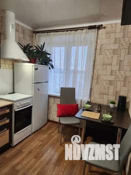 1-к квартира, посуточно, 32м2, 5/9 этаж