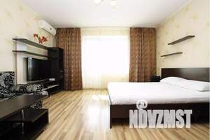 1-к квартира, посуточно, 43м2, 4/11 этаж