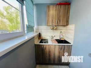 Студия квартира, посуточно, 30м2, 1/10 этаж