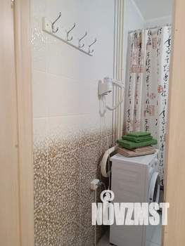 Студия квартира, посуточно, 24м2, 5/10 этаж