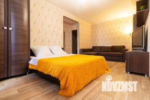 1-к квартира, посуточно, 35м2, 1/1 этаж