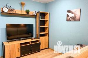 2-к квартира, посуточно, 43м2, 18/20 этаж