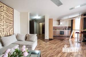 2-к квартира, посуточно, 60м2, 1/1 этаж