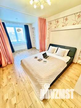 2-к квартира, посуточно, 56м2, 8/25 этаж