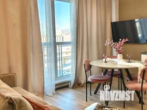 1-к квартира, посуточно, 40м2, 7/10 этаж