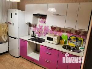 1-к квартира, посуточно, 42м2, 4/10 этаж