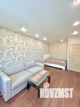 1-к квартира, посуточно, 37м2, 13/14 этаж