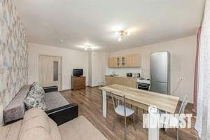 3-к квартира, посуточно, 78м2, 1/1 этаж